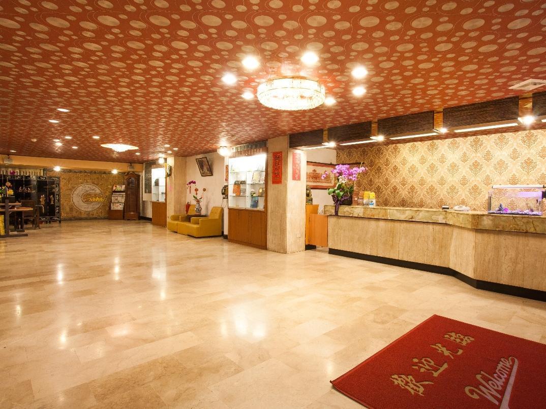 Chiayi Crown Hotel Zewnętrze zdjęcie
