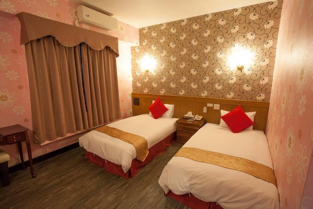 Chiayi Crown Hotel Zewnętrze zdjęcie