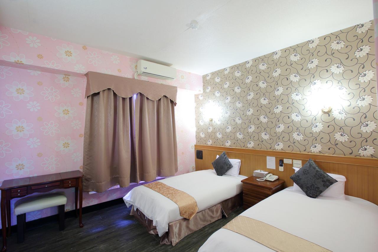 Chiayi Crown Hotel Zewnętrze zdjęcie