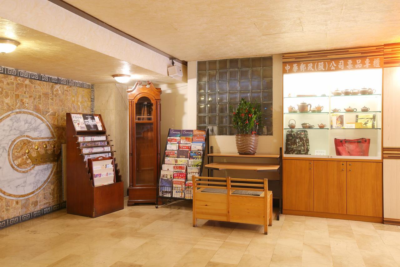 Chiayi Crown Hotel Zewnętrze zdjęcie