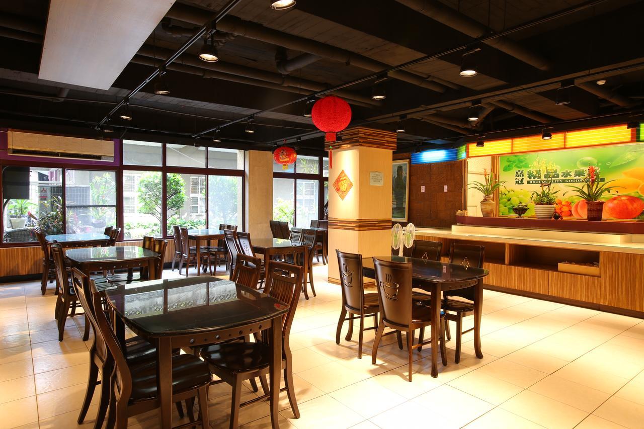 Chiayi Crown Hotel Zewnętrze zdjęcie
